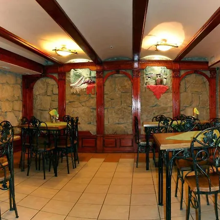 Complex Vivcharyk * Skole