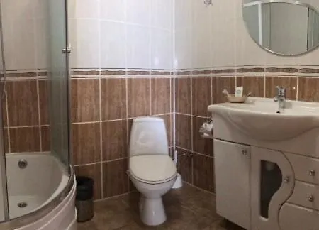 Complex Vivcharyk סקולה